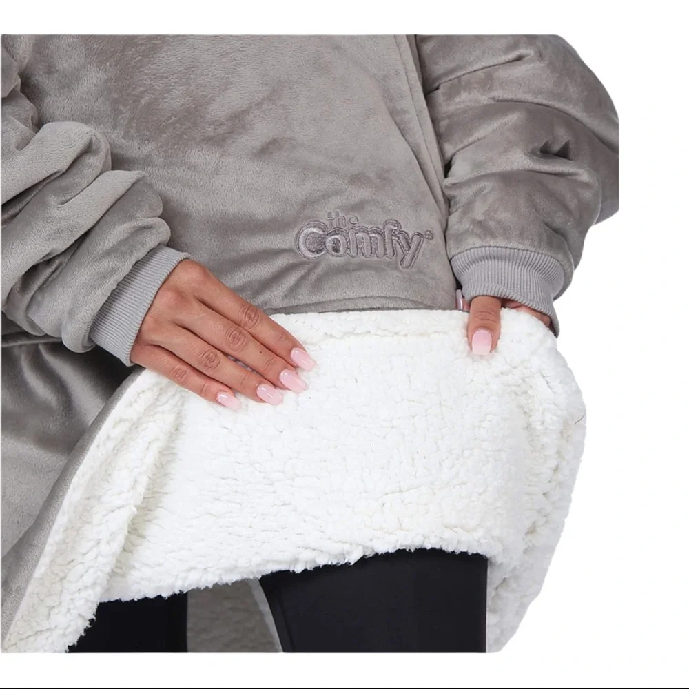 COMFY Original Oversized Microfiber & Sherpa Wearable Blanket EUC